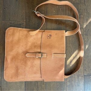 IL BISONTE MAREMMANA Tan Leather Bag